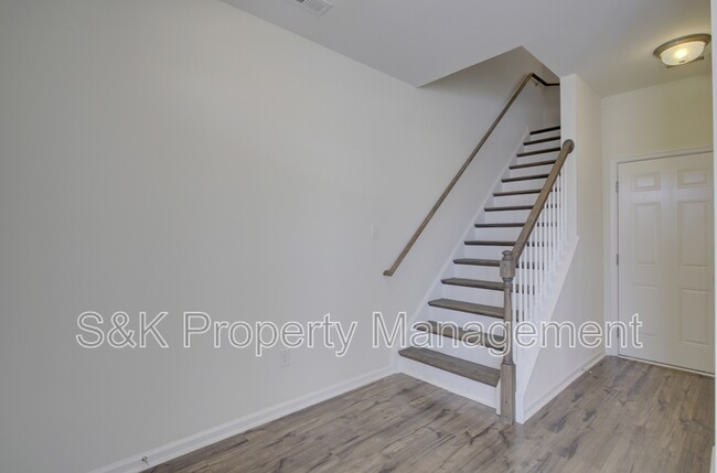 1457 Independence Blvd