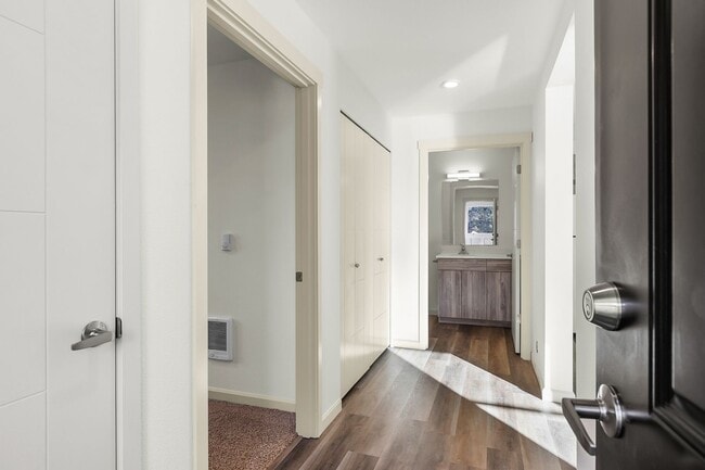 Photo - Oxbow Flats 1 Bedroom apartments - $500 off first 3 month's rent! Unit 205, Building A
