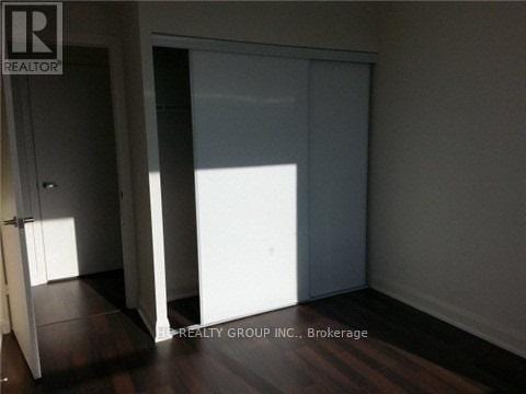 Photo - 68 Canterbury Pl Unit 1606
