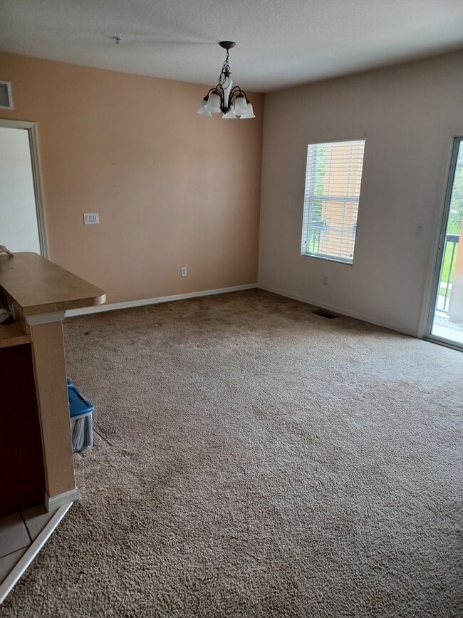 Photo - 1642 Scarlet Oak Loop