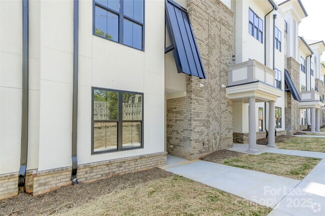 Building Photo - 1107 Parkside Greenway Dr Rental