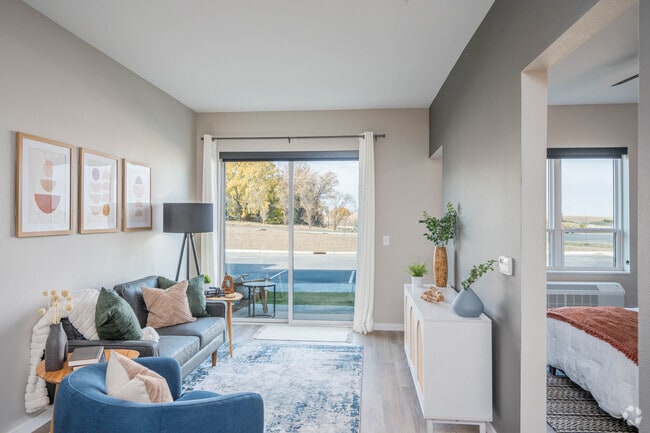 Assisi - Studio - 592SF - Living Room