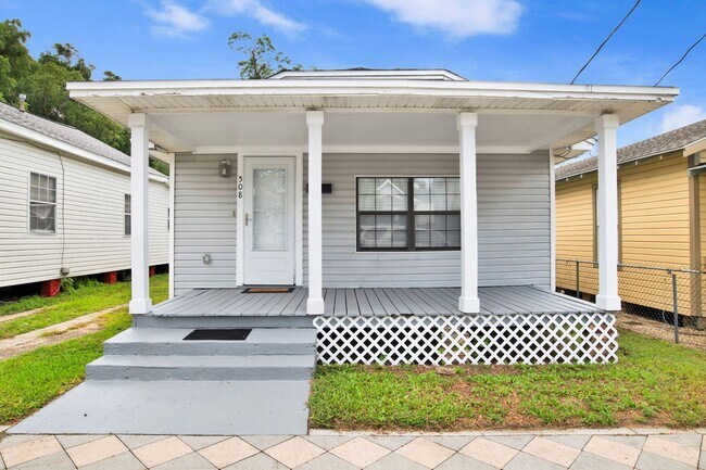 Photo - Downtown Pensacola Home For Rent