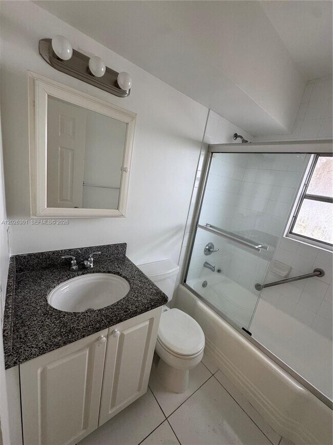 Photo - 10281 E Bay Harbor Dr Unit A3