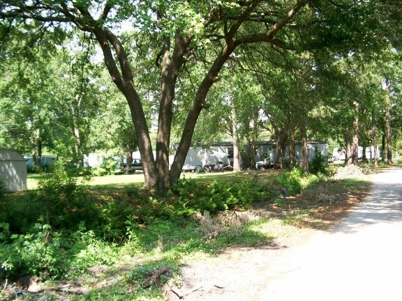 Photo - Village Oaks Family Mobile Home Park