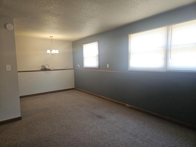 Photo - 708 N Campbell St