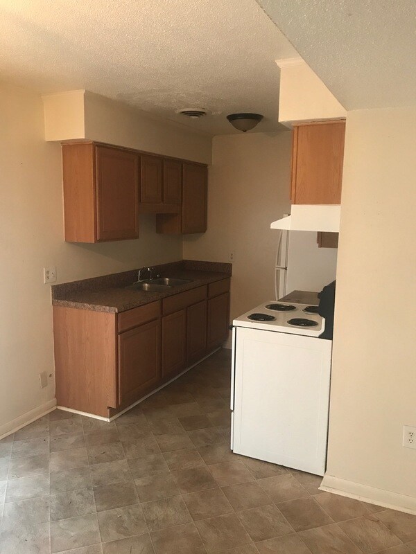 208 Lowe St Condo Condo for Rent in Buchanan, VA