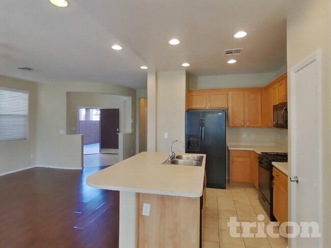 9155 Wine Cellar Ave