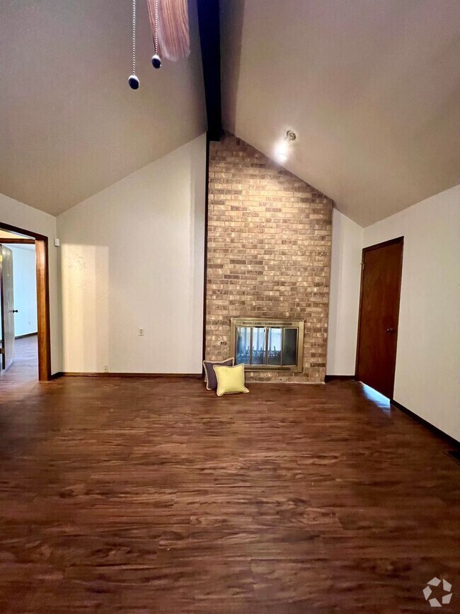 Central View Heights Nearby Condos for Rent Oklahoma City OK 364