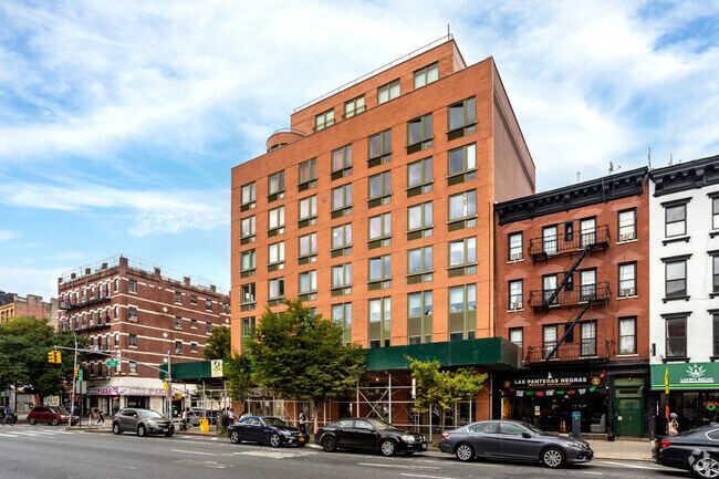 Photo - Crown Condominium