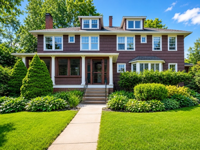 Photo - 2425 Demington Dr Unit 2425 Demington Drive