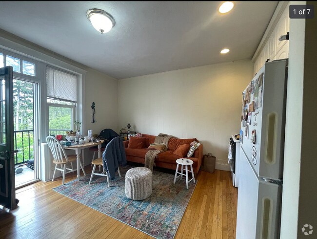 Building Photo - 15 Lothian Rd Unit 404 Rental