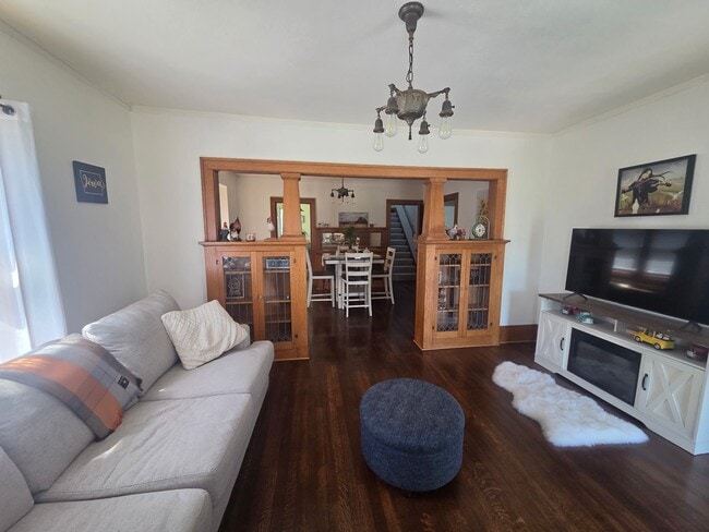 Photo - 217 2nd St