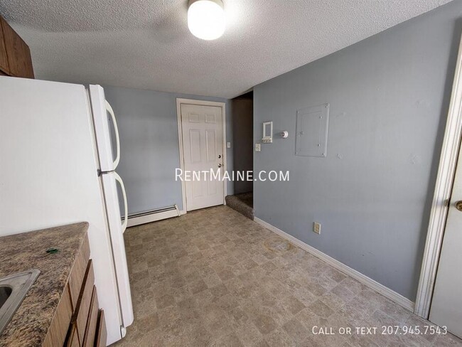 Photo - 15 Elm St Unit Apt #3