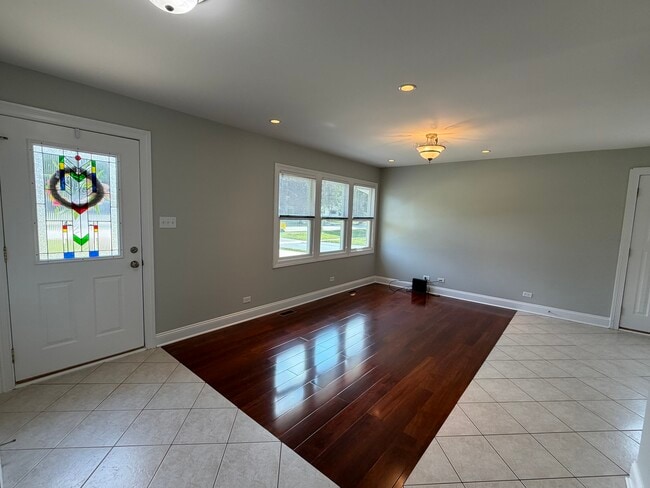 Photo - 2204 Campbell St