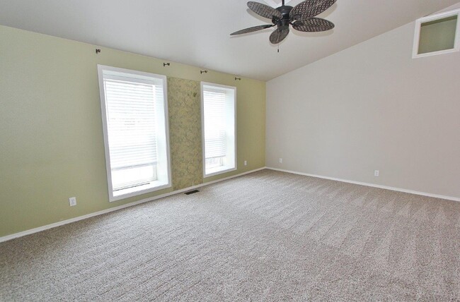 Photo - 6153 N Portsmouth Ave