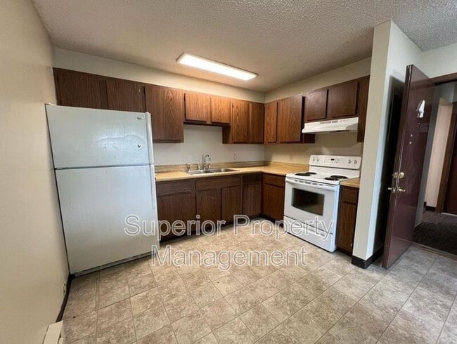 Photo - 901 4th Ave