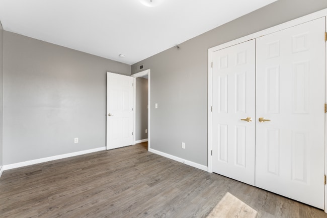 Photo - 527 Grant Ave Unit 301