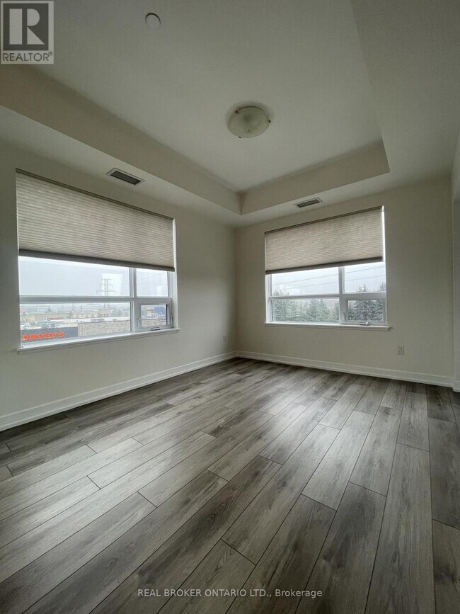Photo - 255 Northfield Dr E Unit 314