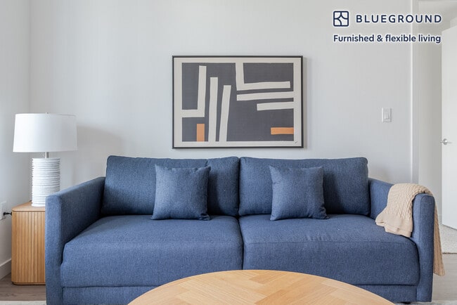 Photo - 3301 Innovation Wy Unidad FL4-ID1853