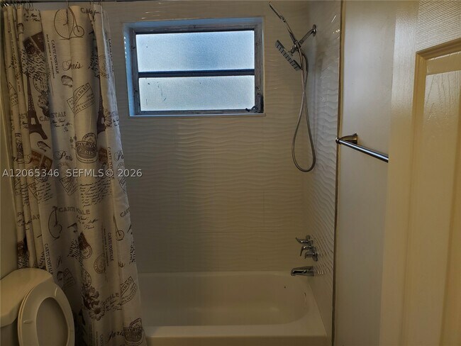 Photo - 1450 Atlantic Shores Blvd Unit 110