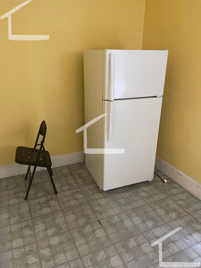 Photo - 28 Sidlaw Rd Unit 6