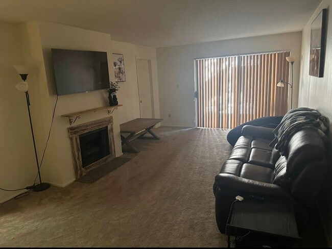 Photo - 2300 Dickerson Rd