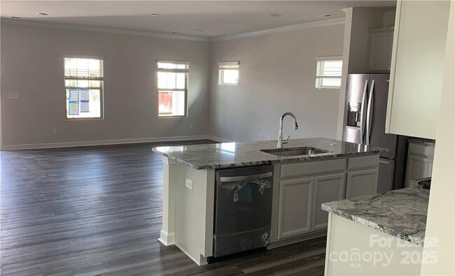 Photo - 11925 Silverheel Ln