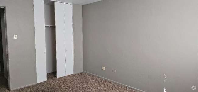 Building Photo - 1160 N Ogden St Rental