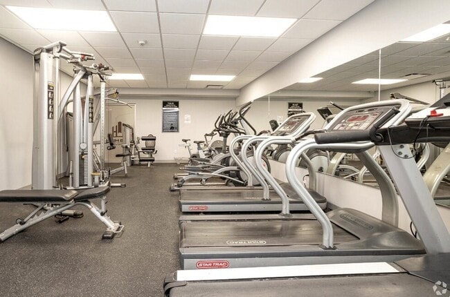 Photo - 101 Lafayette Rd