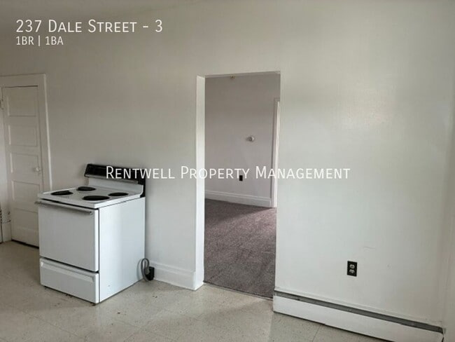 Photo - 237 Dale St Unit 3
