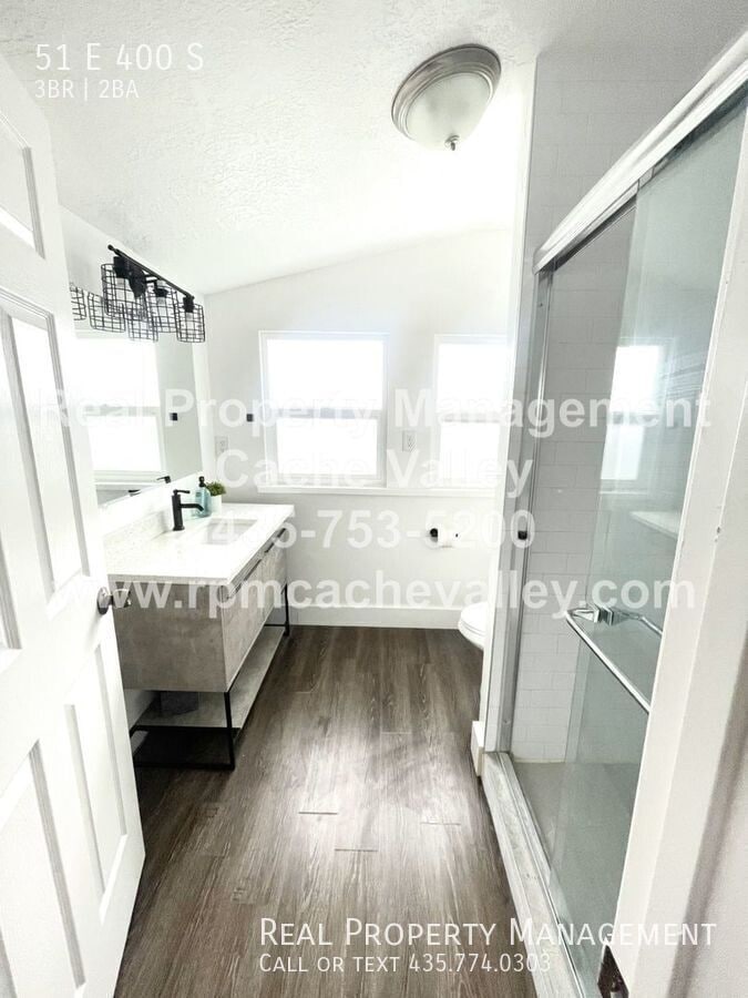 Photo - 51 E 400 S