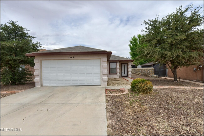Photo - 508 Covington Ridge Way