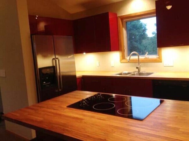 Photo - AVAILABLE June 1st! Spacious and Updated 2 Bedroom, 1.5 Bathroom Townhome