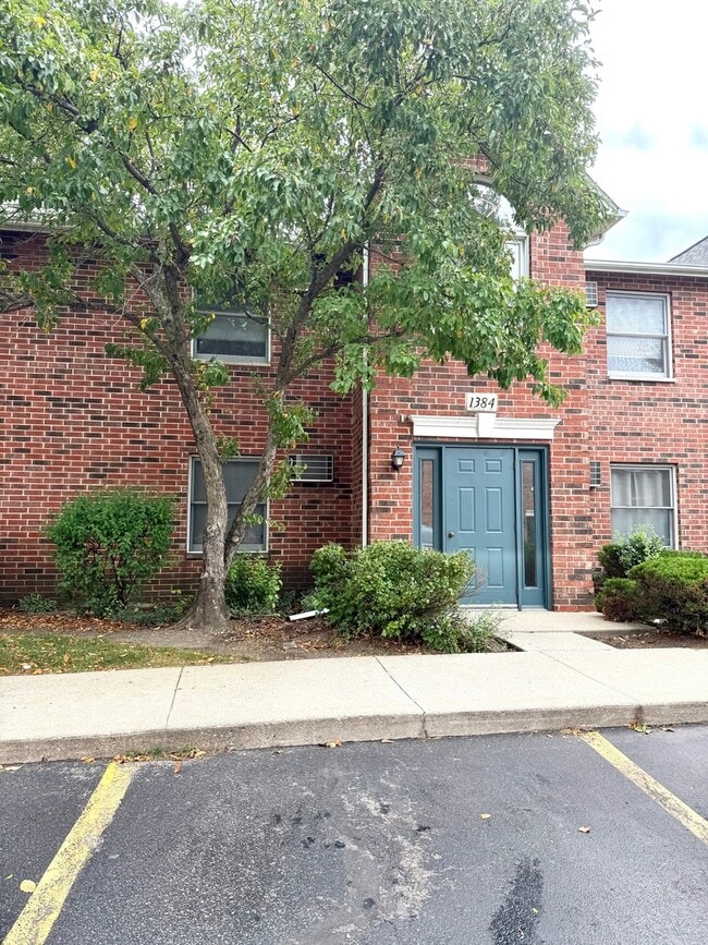 Building Photo - 1384 Cunat Ct Rental