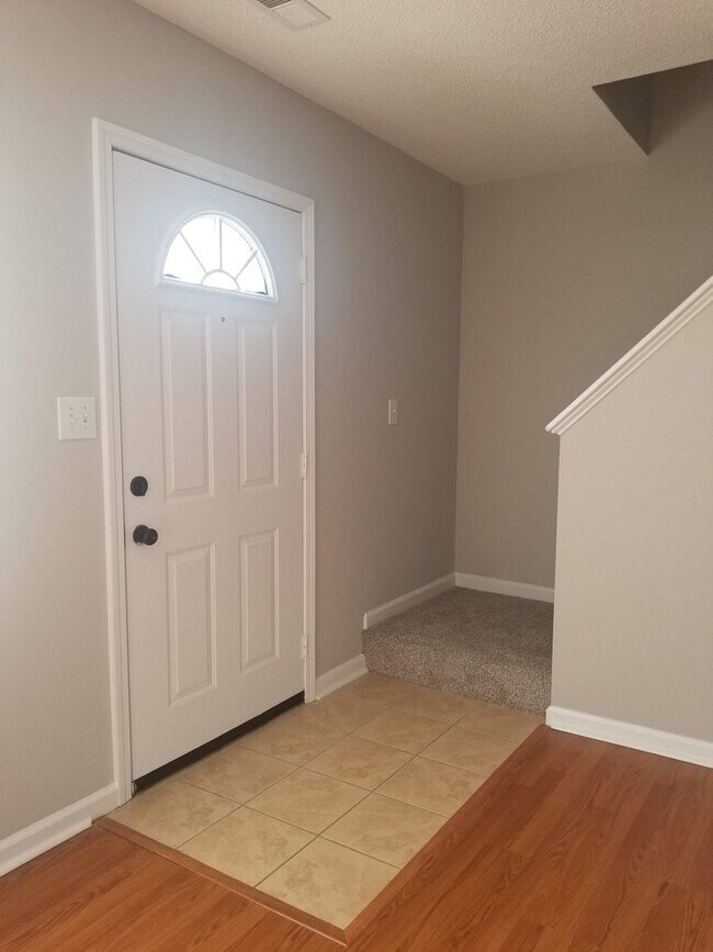 Photo - 23 Pirates Cove Dr