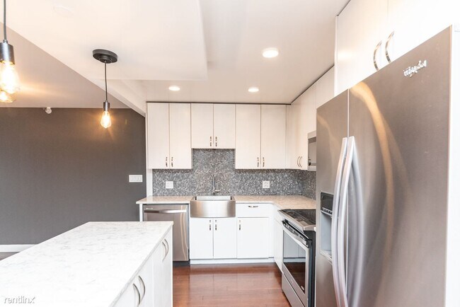 Photo - 2 br, 1 bath Condo - 10 E Ontario St Apt 4903 Unit Apt 4903