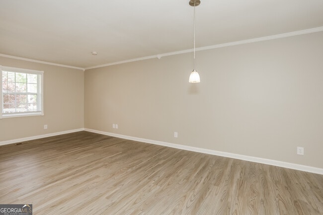 Photo - 15 Pine Valley Dr