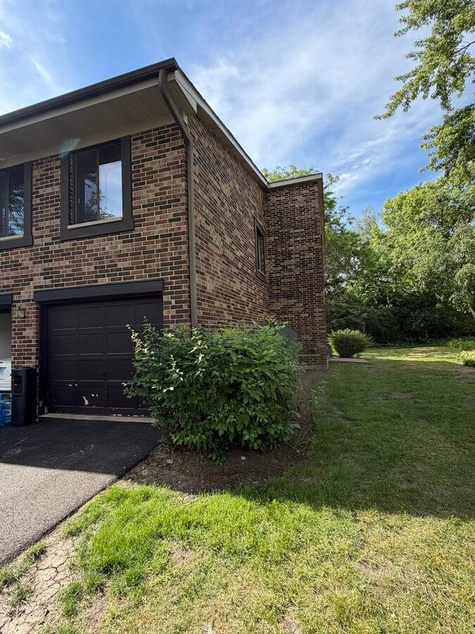 Photo - 805 Waterview Cir