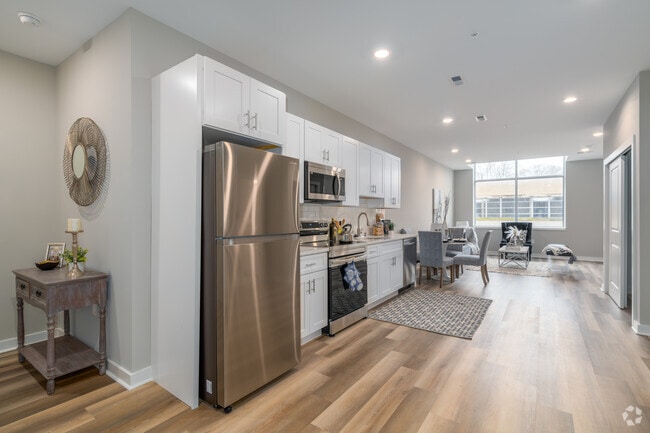 2 BR, 2 BA - Kitchen
