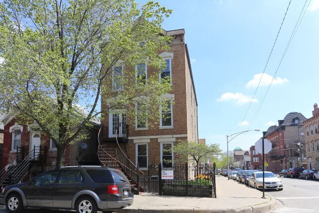 Photo - 1411 N Bosworth Ave Unit J04P