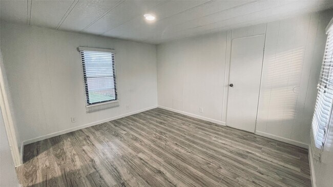 Photo - 21615 Erika Ct