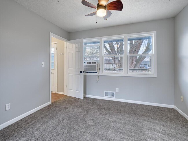 2304 13th Ave E