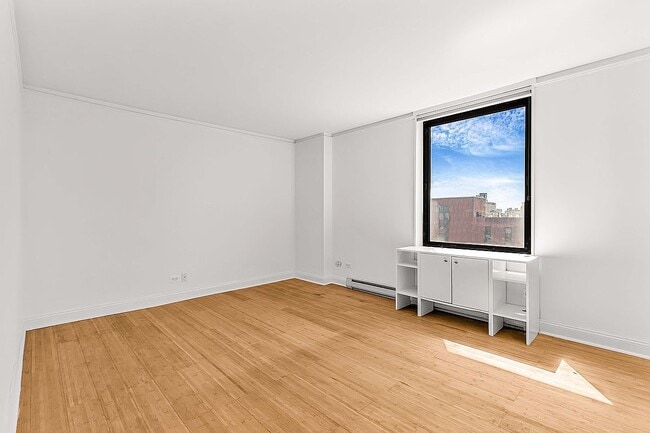 Photo - 1623 3rd Ave Unit 31G