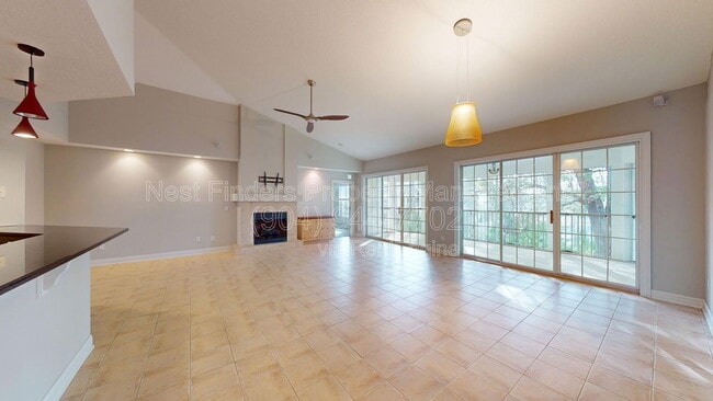 Building Photo - 330 N Shore Cir Unit 1122