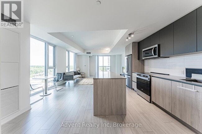 Photo - 5858 Yonge St Unit 915
