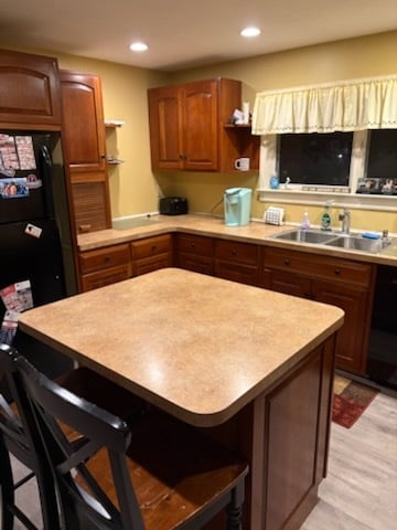 Photo - 672 Center St