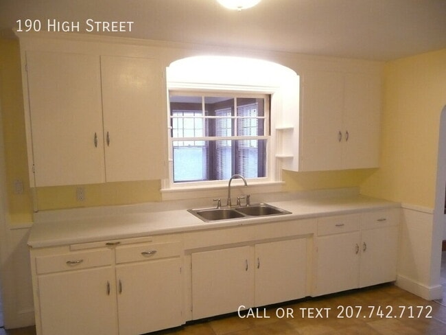 Photo - 190 High St