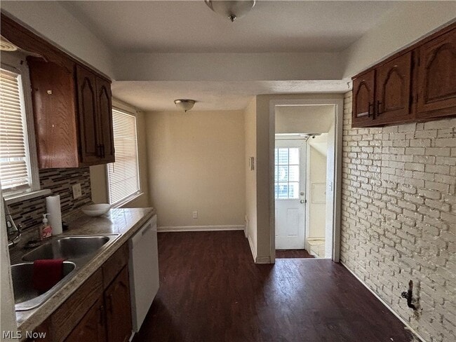 12324 Willard Ave