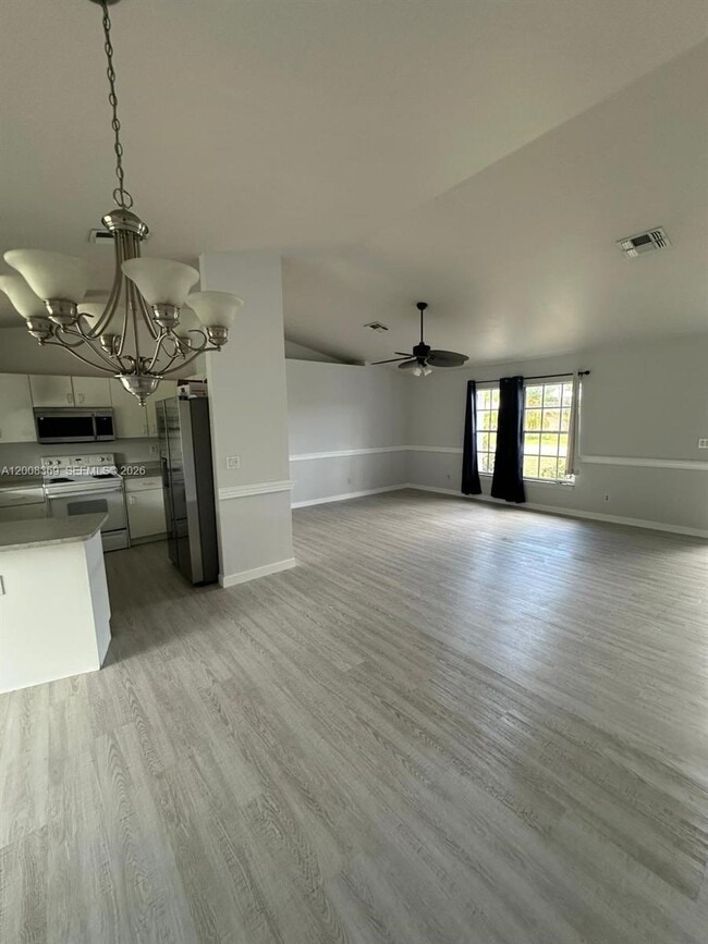 Photo - 1306 SW 11th St